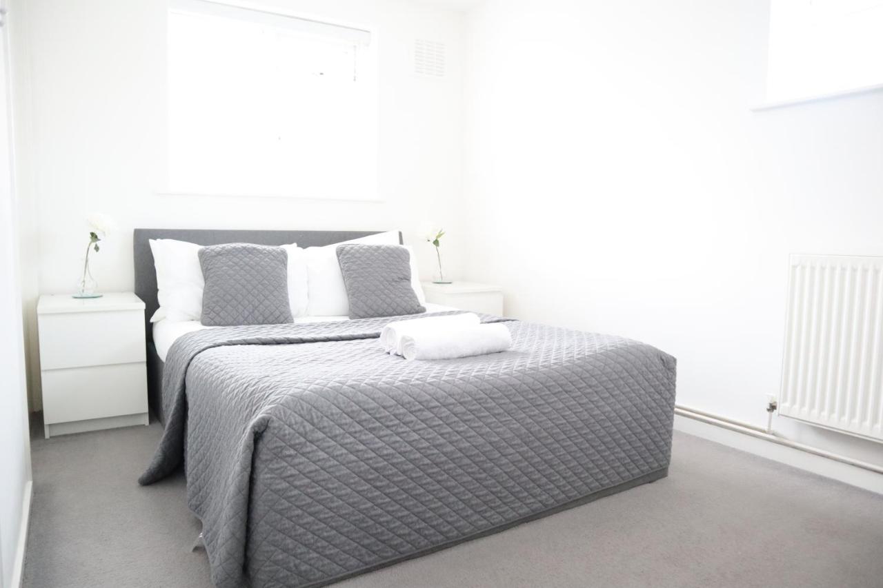 Twelve Thirty Serviced Apartments - Balham London Exterior photo