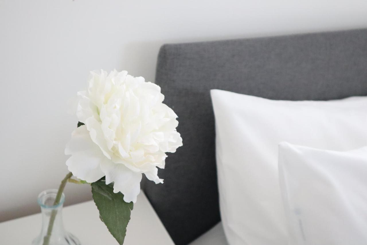 Twelve Thirty Serviced Apartments - Balham London Exterior photo